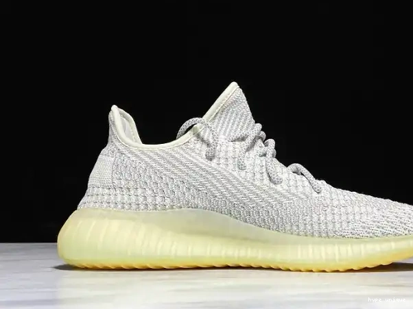 hype FX4348 Adidas Non-Reflective Yeshaya 350 Yeezy Boost V2 0327